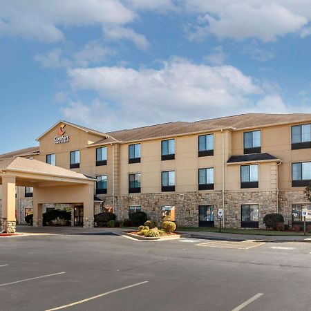 Comfort Inn & Suites Russellville I-40 Exterior photo